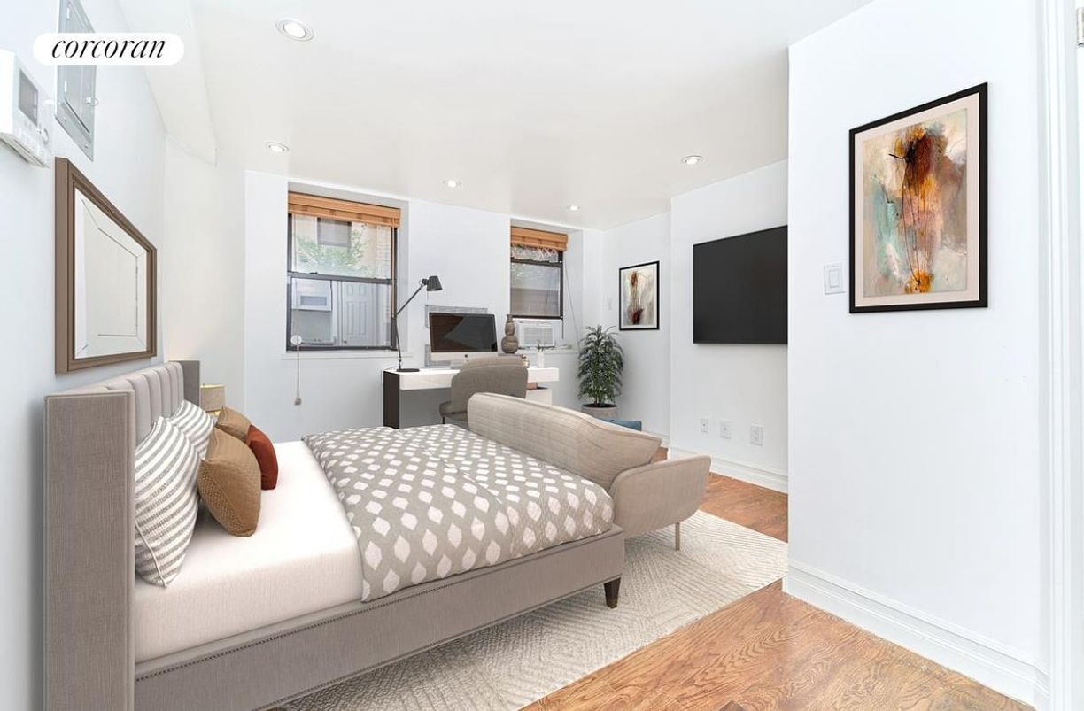 Foto principal - 226 W 13th St