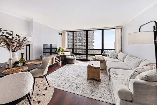 Foto del edificio - 1636 N Wells St