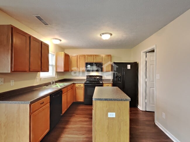 Building Photo - 2488 Liatris Dr