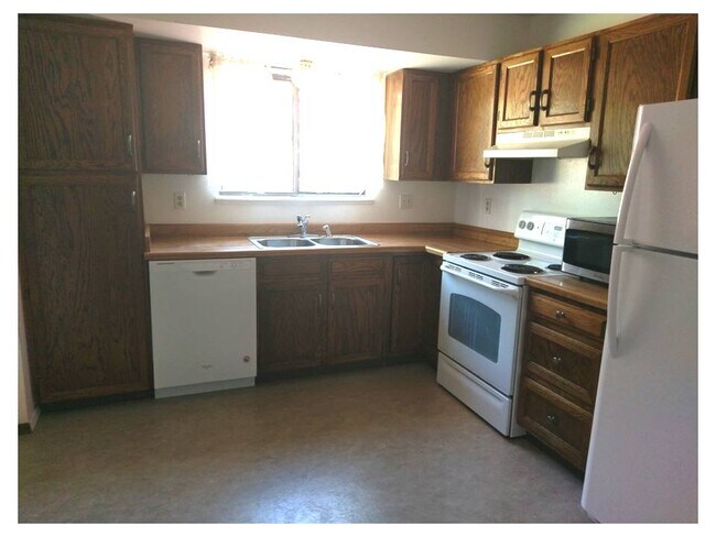 Building Photo - 8325 Freemantle Dr