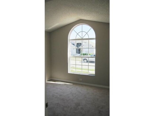 Foto del edificio - 558 Brayton Ln