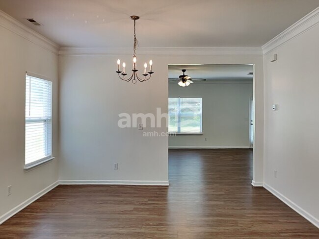 Foto del edificio - 5618 Stowe Derby Dr