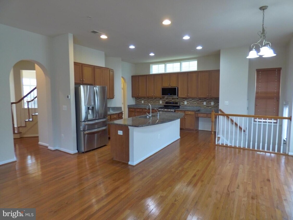 Foto principal - 23818 Bennett Chase Dr