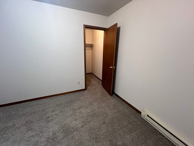 Foto del edificio - One Bedroom Apartment With Office Space
