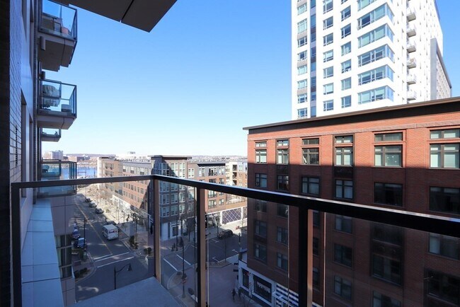 Foto del edificio - 375 Canal St