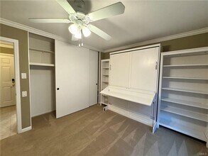 Building Photo - 6951 Lawn Haven Dr