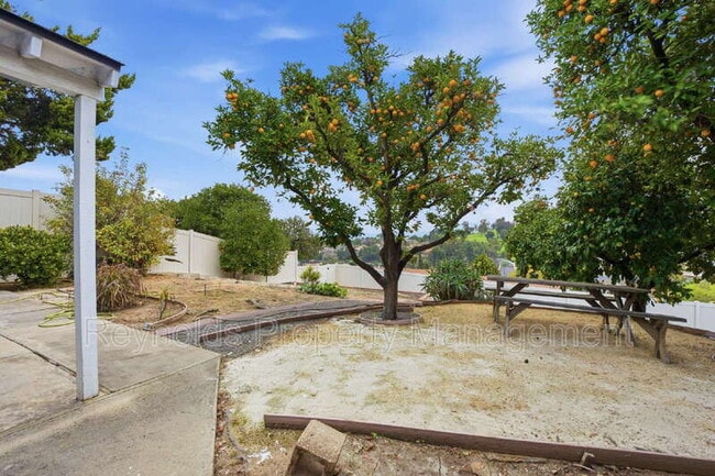 Building Photo - 9002 Watson Pl