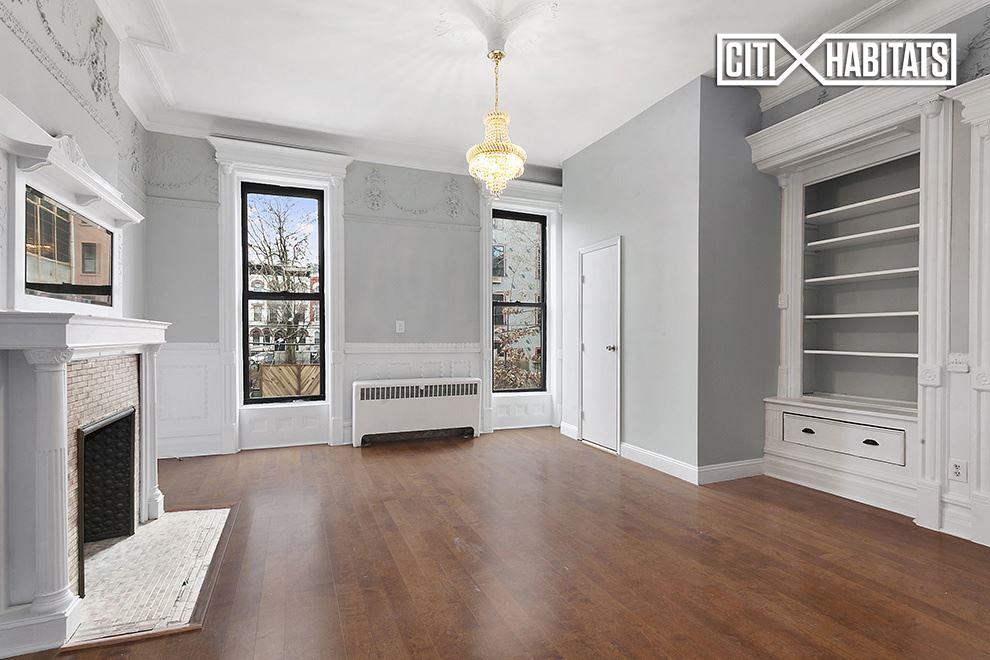 Primary Photo - 788 Putnam Ave