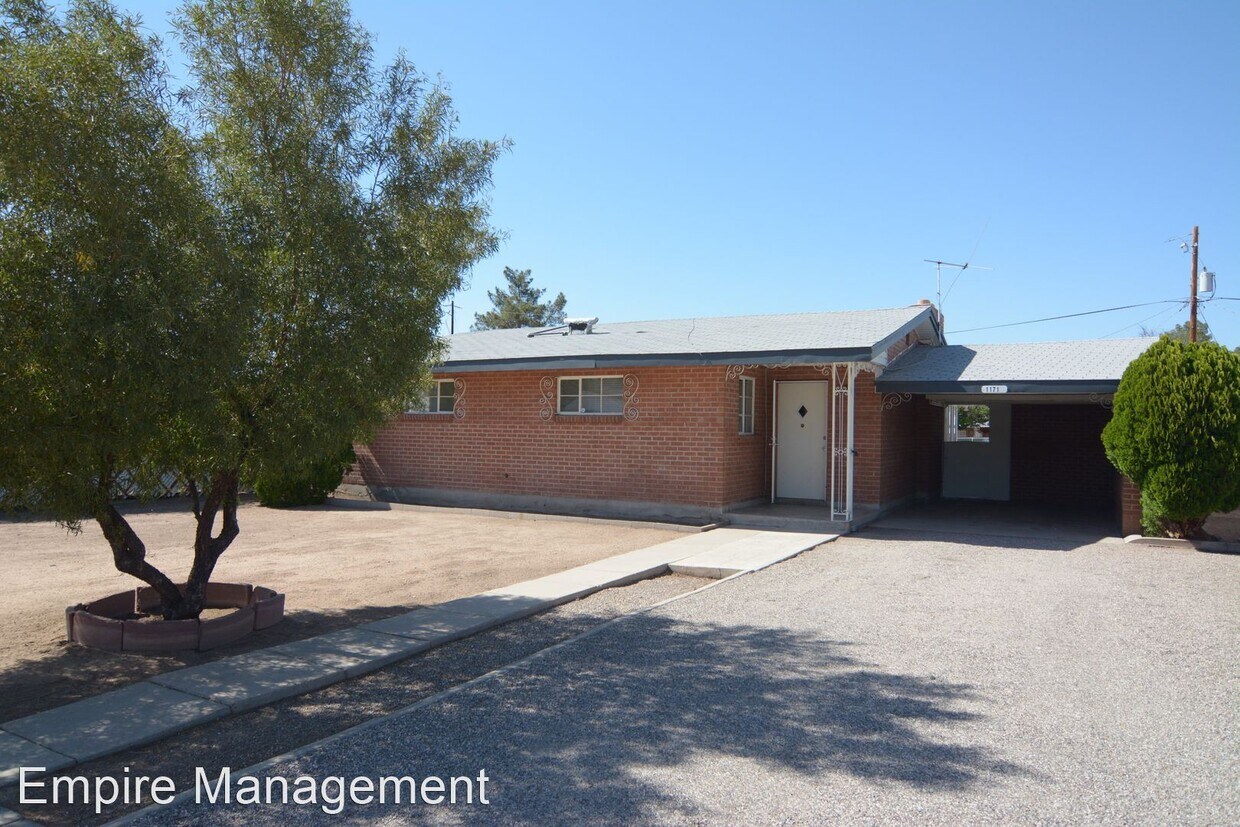Primary Photo - 2 br, 1 bath House - 1171 E. Allen Rd