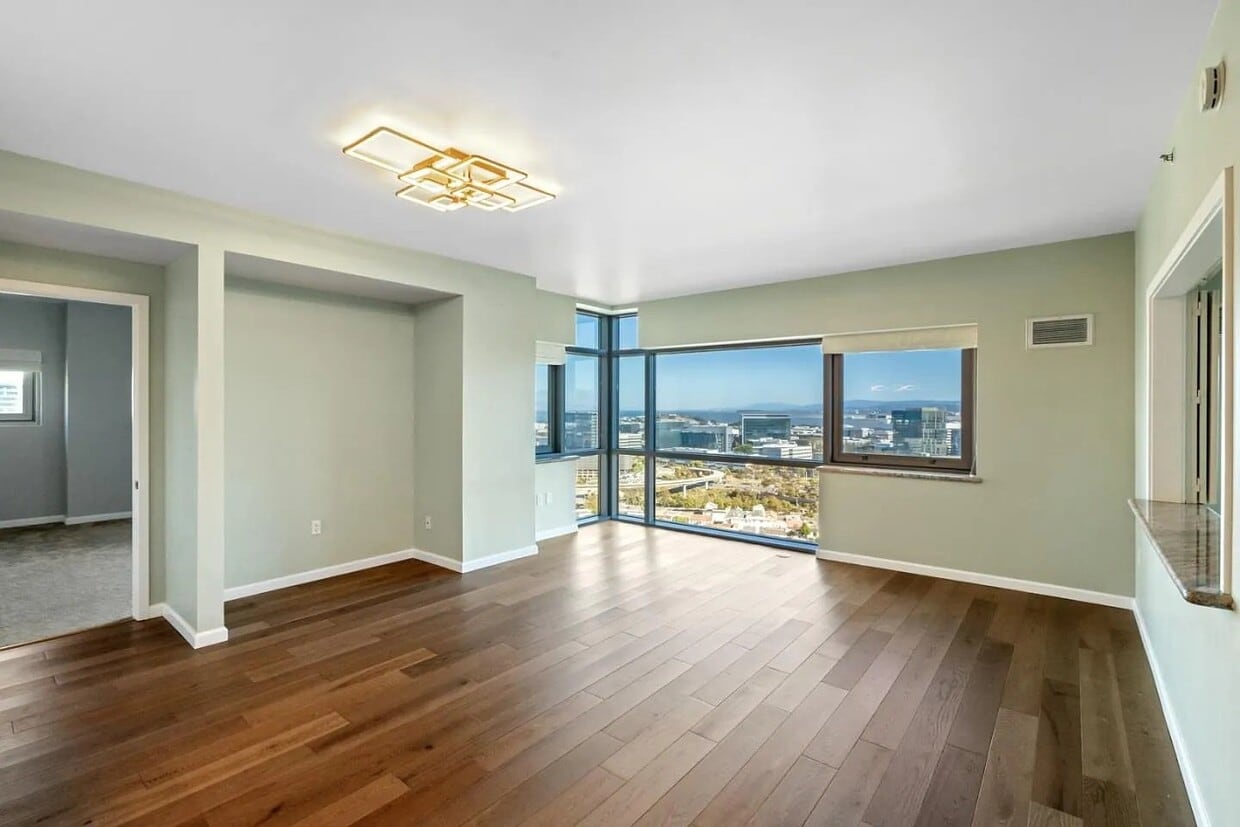 Building Photo - 1 Mandalay Pl