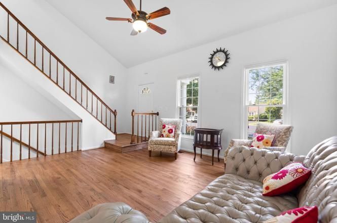 Foto principal - 19 Saddleview Ct