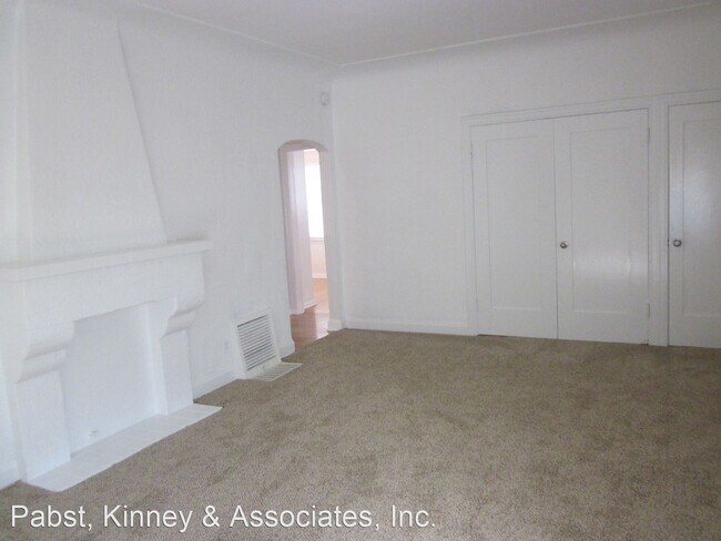 Foto del edificio - 4105 E 4th St