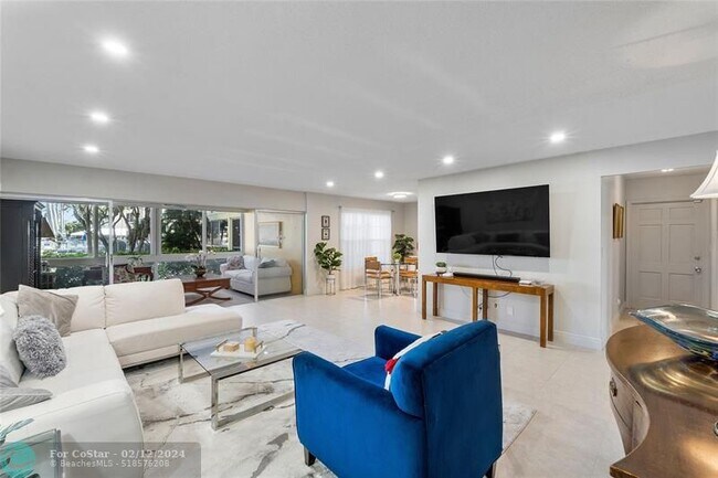 Building Photo - 4770 Bayview Dr