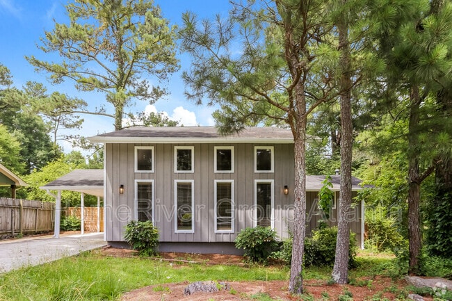 Building Photo - 6360 Ashdale Dr