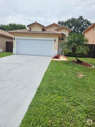 Building Photo - 21440 SW 88th Ave