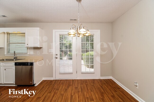 Foto del edificio - 4305 Oak Glen Dr