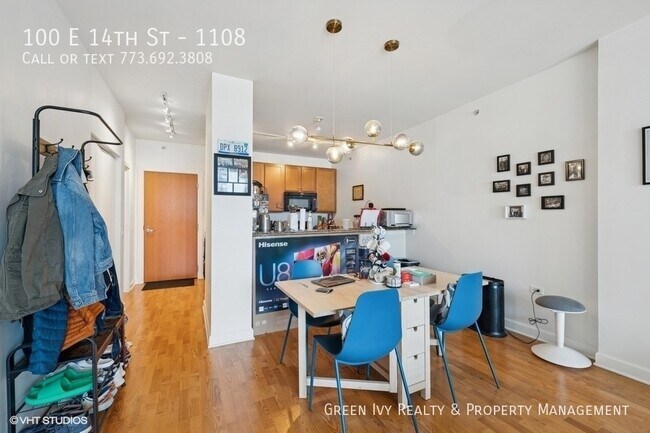 Foto del edificio - 100 E 14th St
