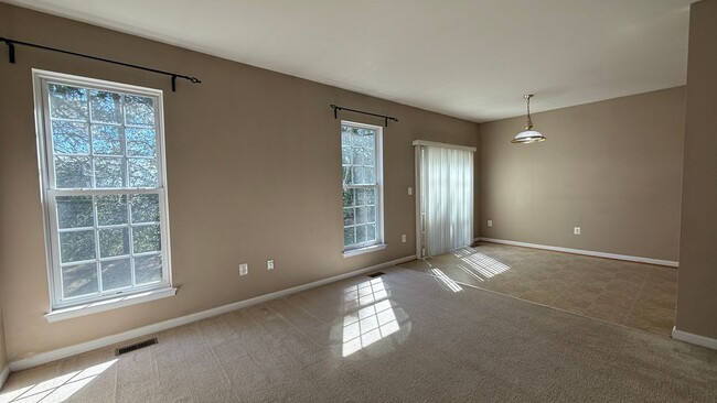 Building Photo - Somerset Ridge
