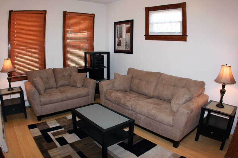 33 Thompson St, Raritan, NJ 08869 33 Thompson St Raritan, NJ