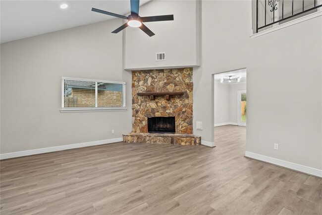 Foto del edificio - 3314 Laurel Fork Dr