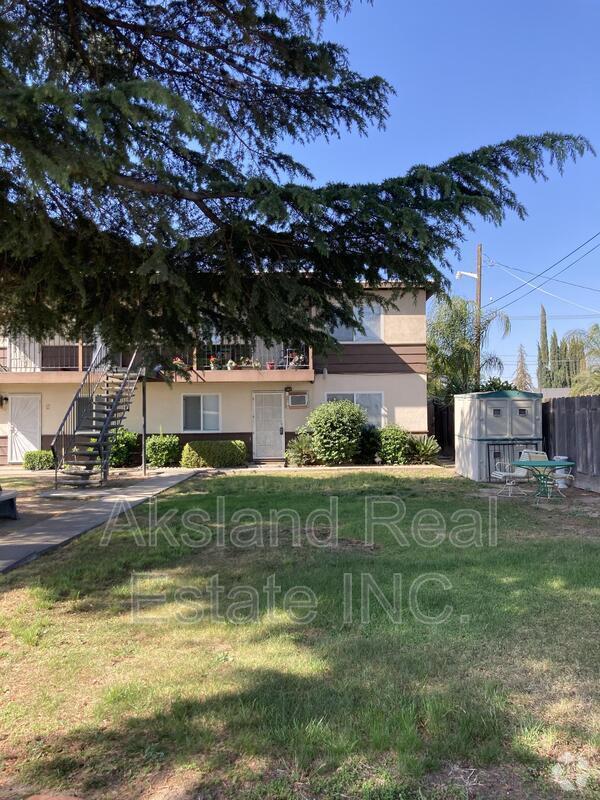 Building Photo - 4707 Elm St