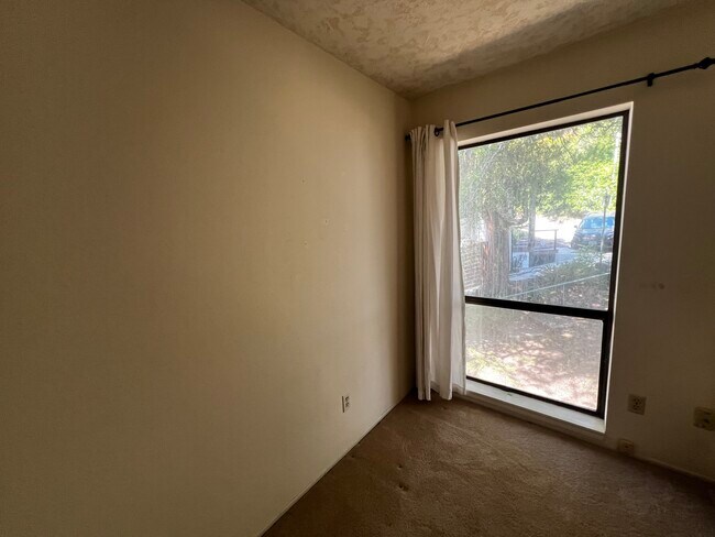 Foto del edificio - 342 SW Hamilton Ct