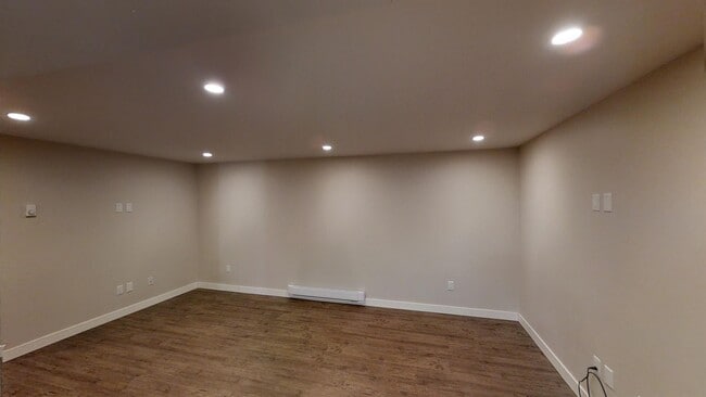 Building Photo - 11314 101A St