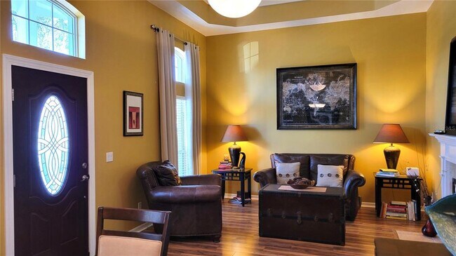 Foto del edificio - 162 Crystal Oak Dr