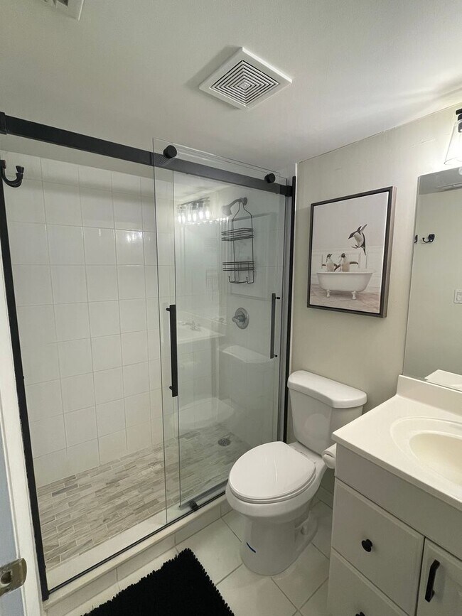 Foto del edificio - Short Term Rental Near Beach