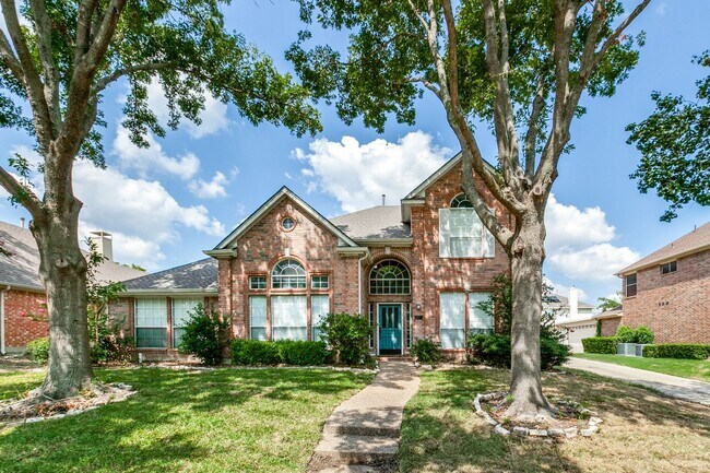 Building Photo - 6921 Banyon Dr