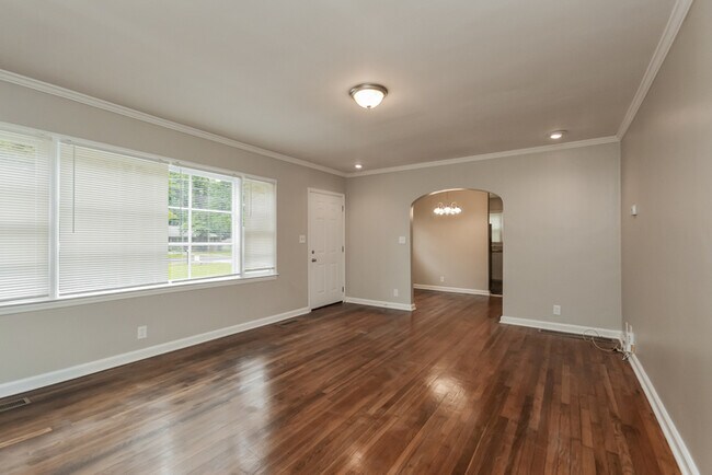 Foto del edificio - Cute renovated 2 bedroom, 1 bath bungalow