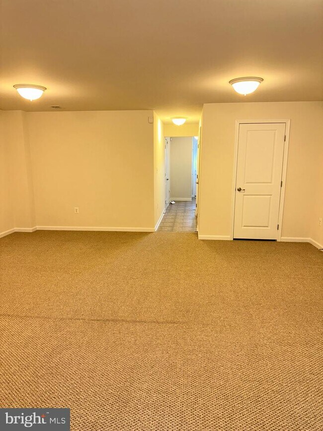 Foto del edificio - 4537 Alliance Way