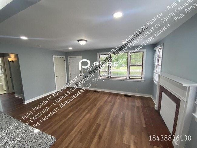 Building Photo - Cozy 3 Bd Home in Pecan Grove!!