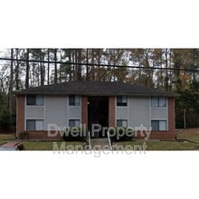 Building Photo - 3510 Woodlake Rd