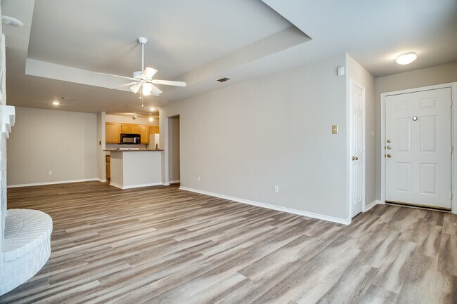 Foto del edificio - 209 Juniper Ridge Ct