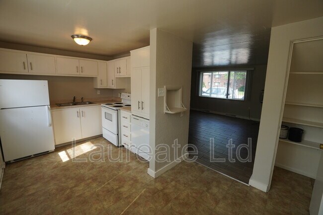 Foto del edificio - 679 Miller Ct