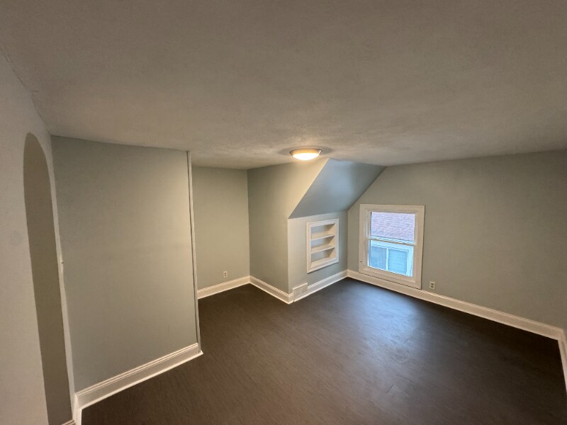 Foto principal - 210 S Walnut St