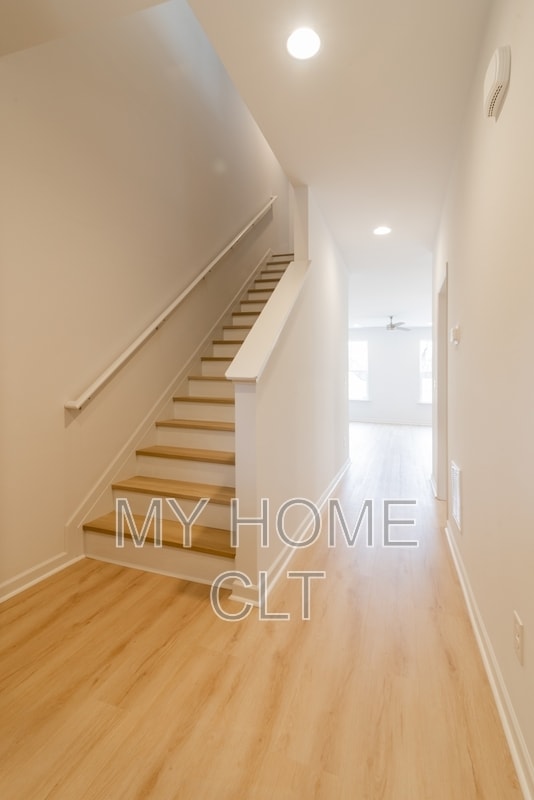 Photo - 2719 Capitol Dr Apartment