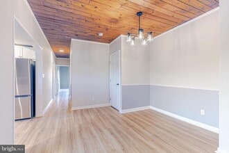 Building Photo - 53 Skyhill Rd