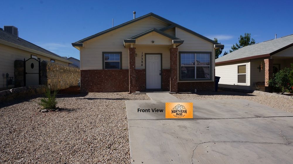 Primary Photo - 12380 Tierra Volcan Ave