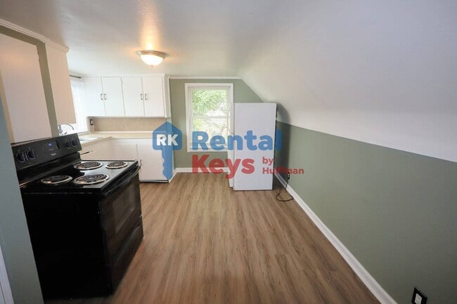 Building Photo - 1213 Lodge Ave