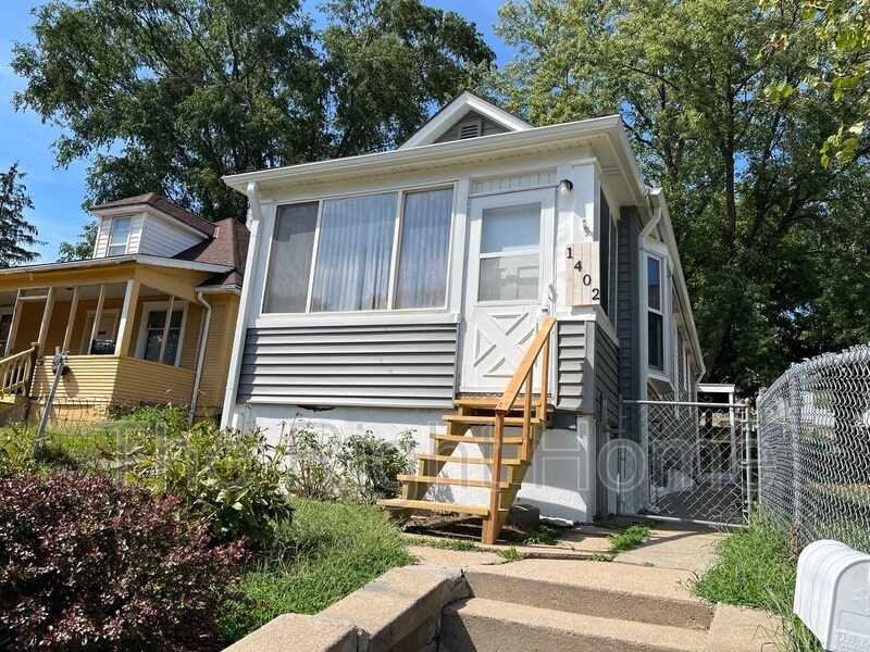 Primary Photo - 1402 O St