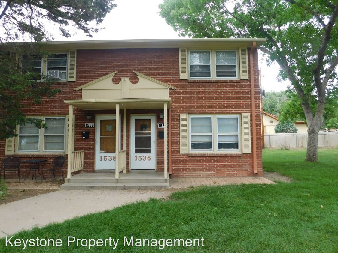 2 br, 1.5 bath House 1536 Bonforte Blvd. House Rental in Pueblo, CO