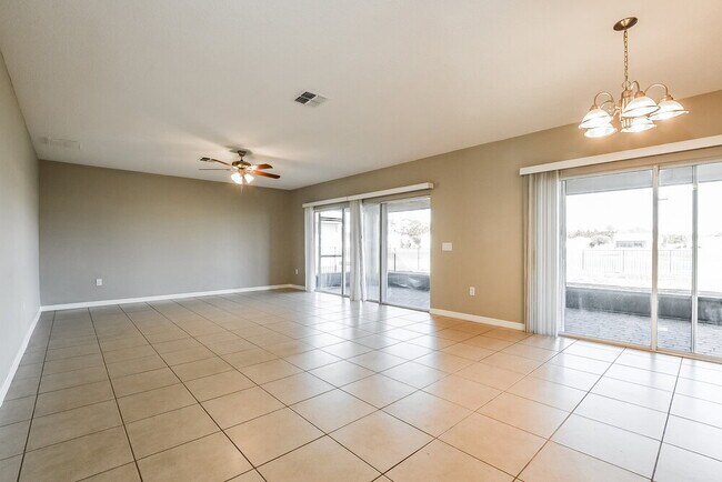 Building Photo - 3809 Gulf Shore Cir