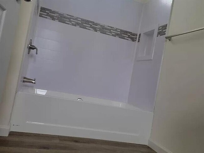 Building Photo - Brand new 2024 constructed hom