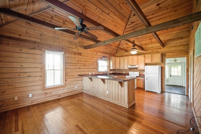 Building Photo - 13618 Underwood Rd