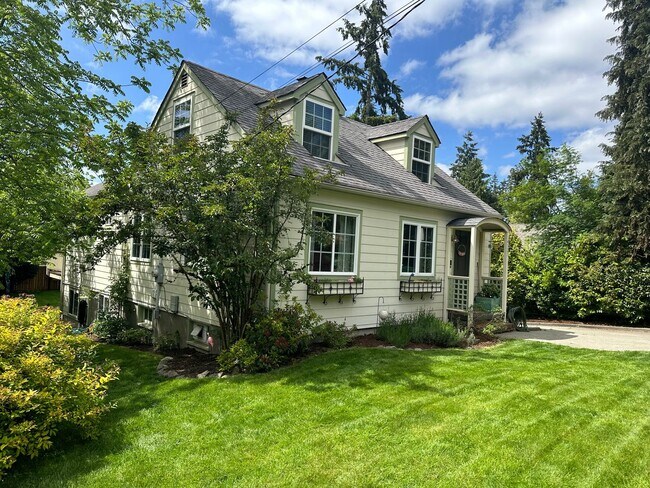 Photo - Briercrest ~ North Seattle Home