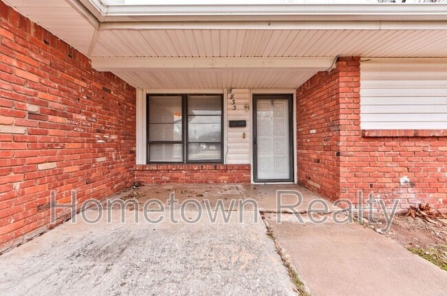 Photo - 1833 NE 51st St House