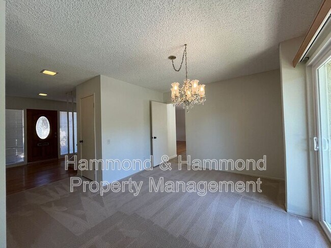 Foto del edificio - 3804 Mainsail Cir