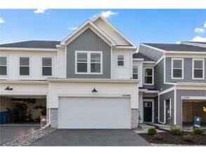 Building Photo - 10396 Ithaca Ln N